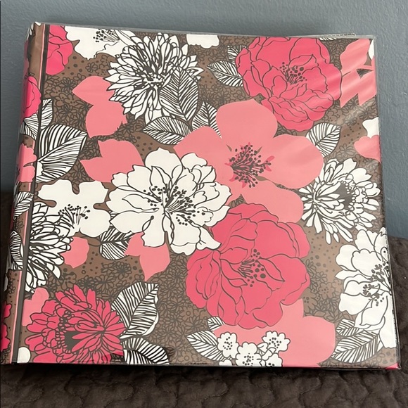 Vera Bradley Other - Vera Bradley photo album.